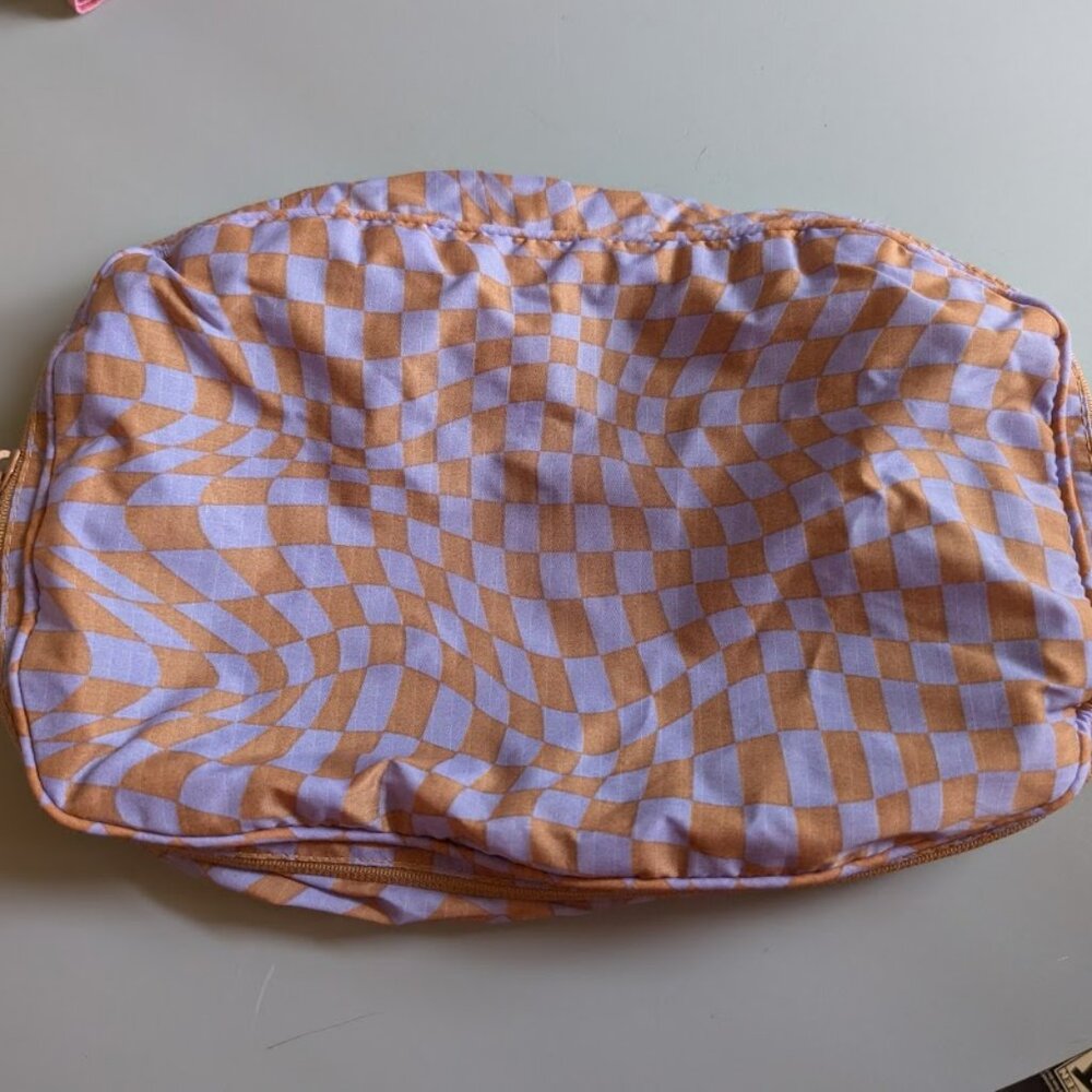 BAGGU Lavender Trippy Checker Packing Cube